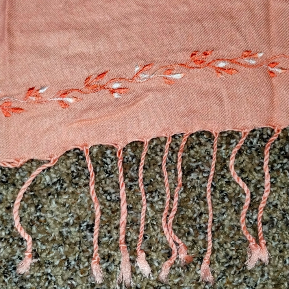 Fringed Scarf - Picture 2 of 3